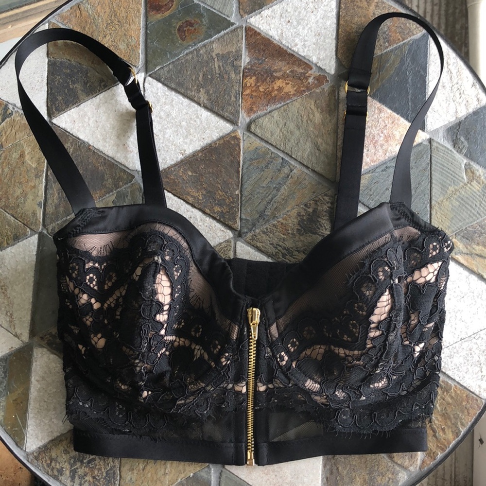 Victoria Secret Bra Top 32DD